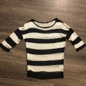 Black and white sparkle knitted shirt